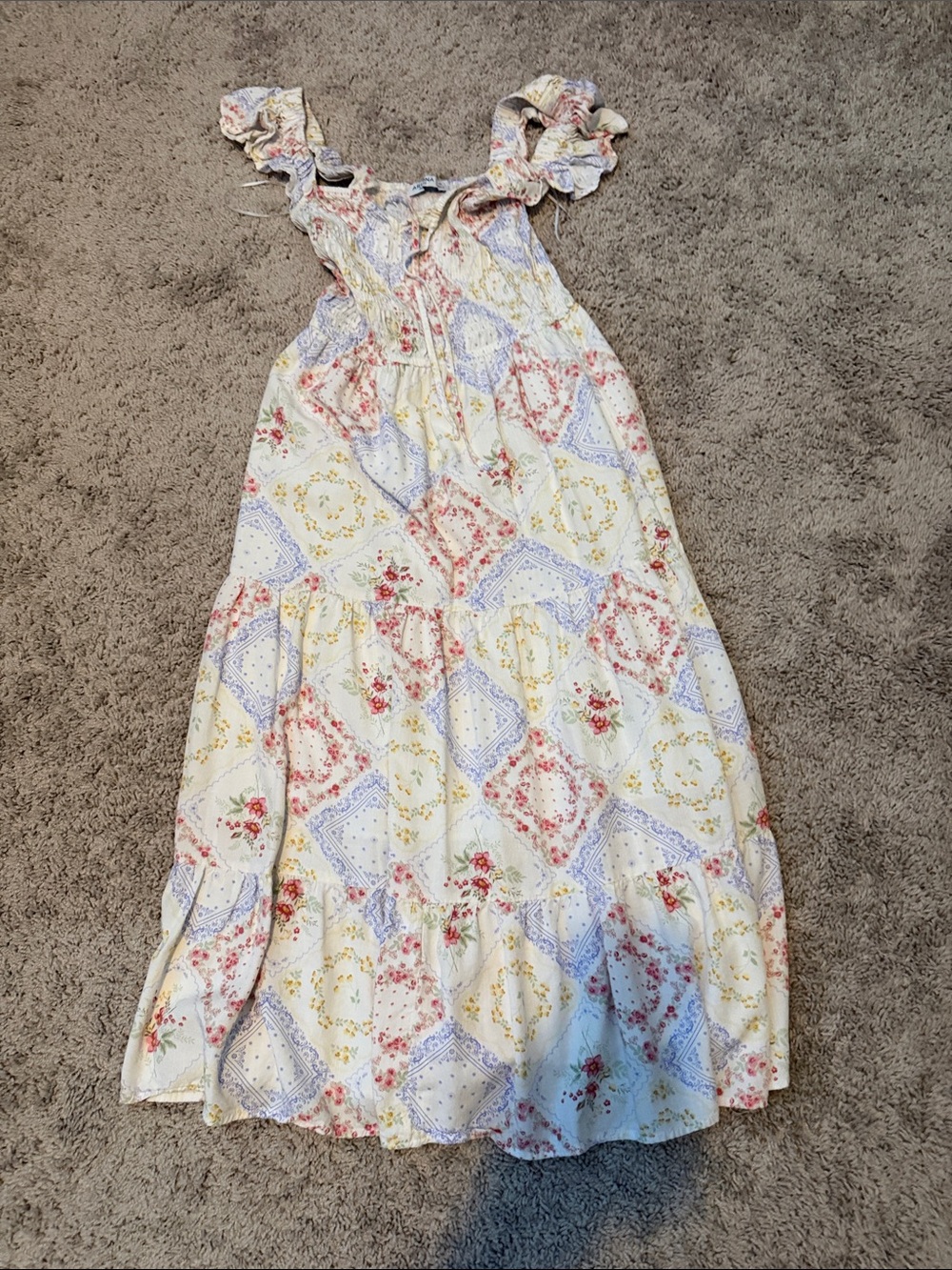Arizona Love White Maxi Dress with Pink, Blue and Yellow Floral Patchprint
